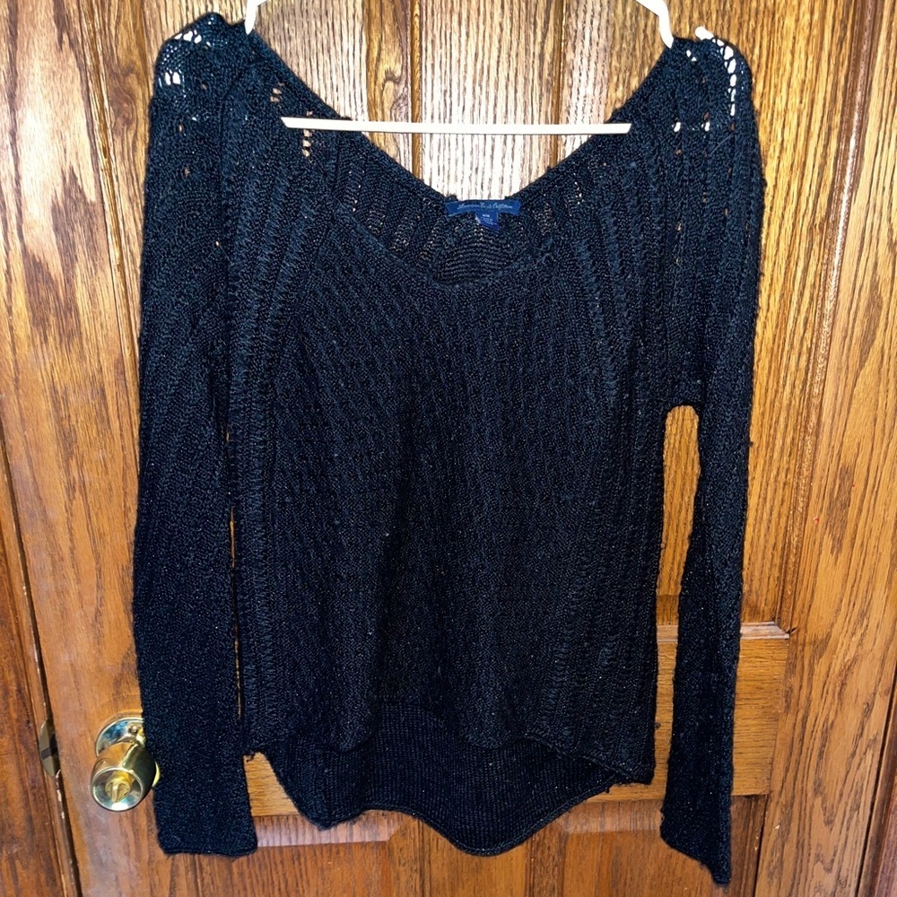Black Mesh Lightweight Sweater | American Eagle | Size Medium